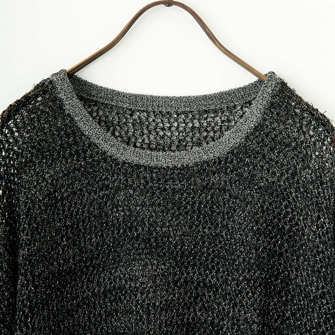 CHIGNON [シニヨン] モケモケ透かし編みルーズプルオーバー [9446-549DP] BLACK