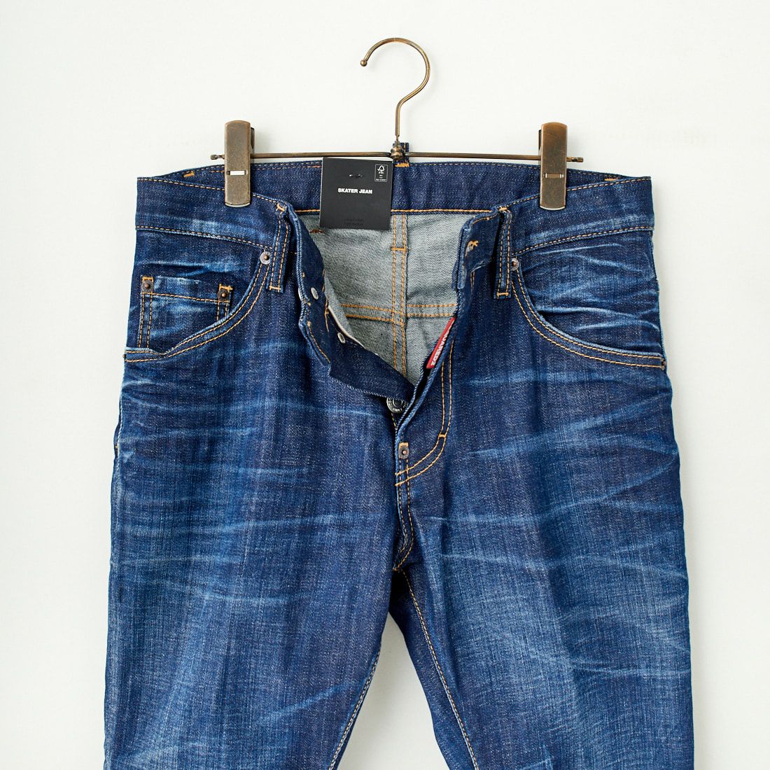 Dsquared2 [ディースクエアード] スケータージーンズ [74LB1316-30342] 470 NAVY B