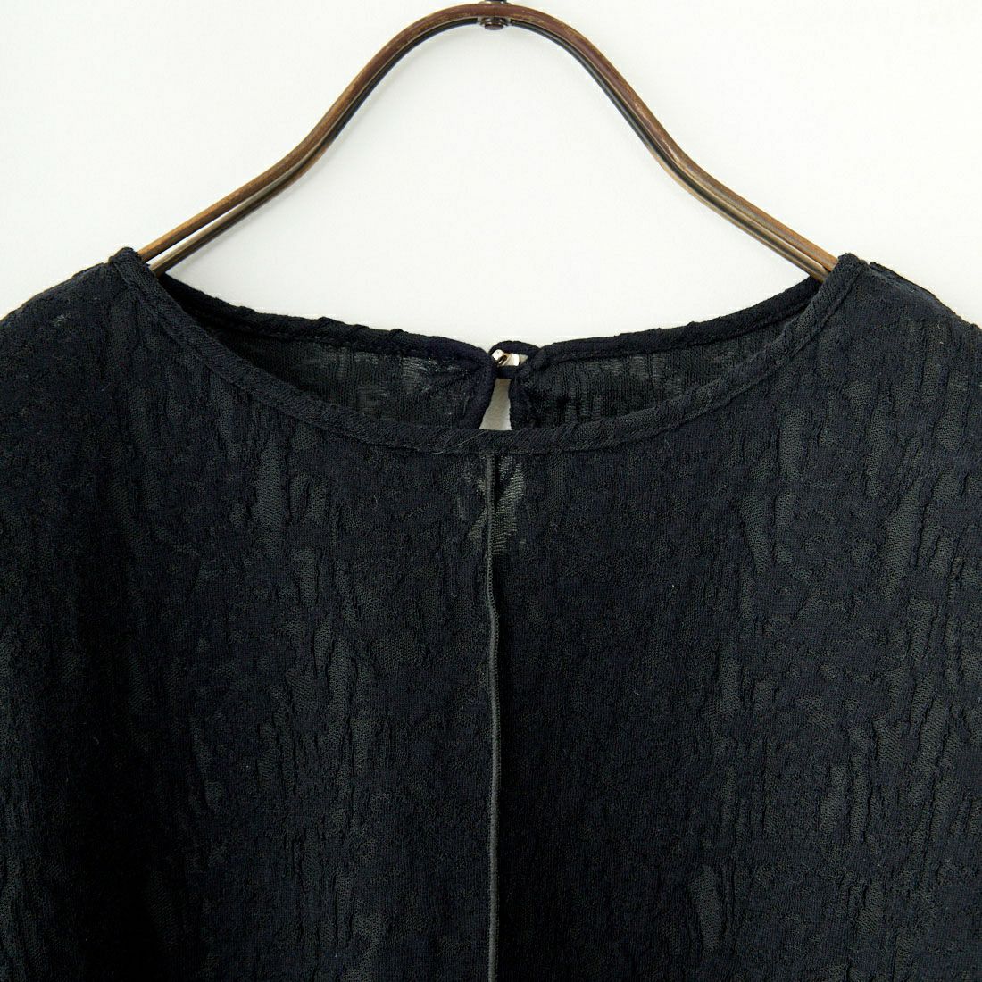 CHIGNON [シニヨン] カットジャカードインナートップス [8246-518NH] BLACK