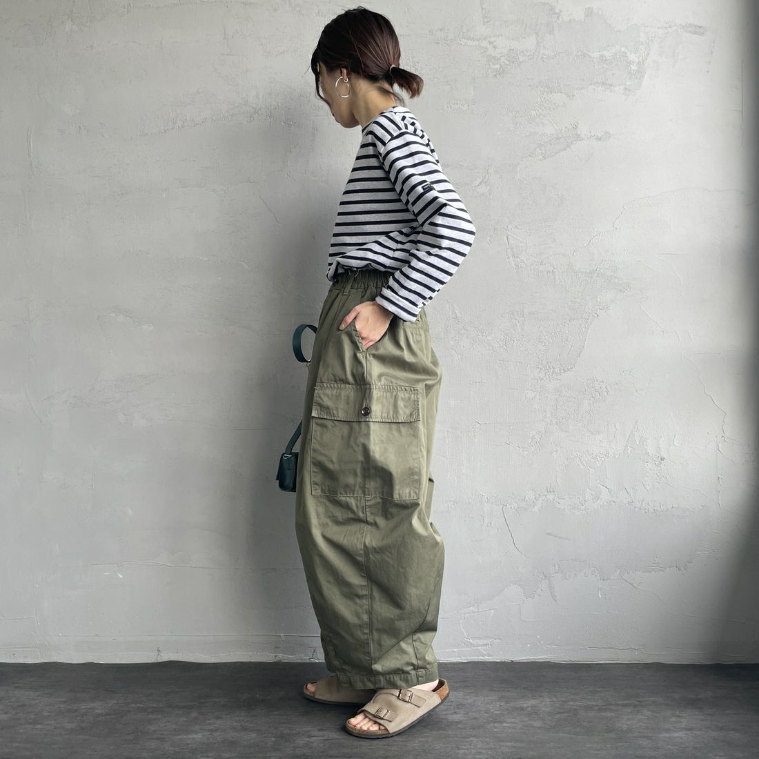 HARVESTY [ハーベスティ] サーカスカーゴパンツ [A11908] 55 MILITAR &&モデル身長：158cm 着用サイズ：1&&