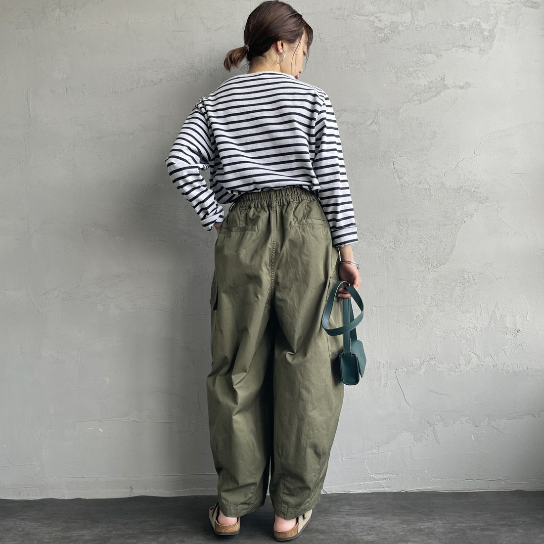 HARVESTY [ハーベスティ] サーカスカーゴパンツ [A11908] 55 MILITAR &&モデル身長：158cm 着用サイズ：1&&