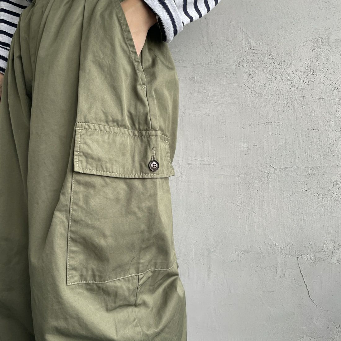 HARVESTY [ハーベスティ] サーカスカーゴパンツ [A11908] 55 MILITAR &&モデル身長：158cm 着用サイズ：1&&