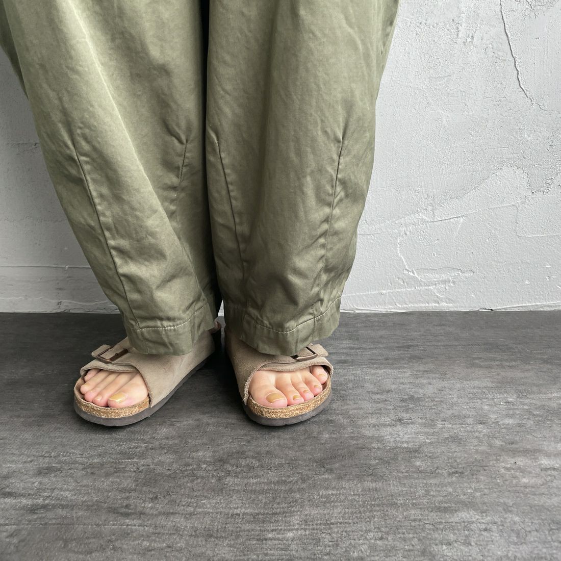 HARVESTY [ハーベスティ] サーカスカーゴパンツ [A11908] 55 MILITAR &&モデル身長：158cm 着用サイズ：1&&