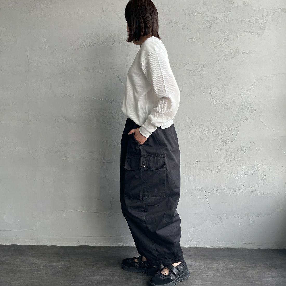 HARVESTY [ハーベスティ] サーカスカーゴパンツ [A11908] 55 19 BLACK &&モデル身長：159cm 着用サイズ：1&&