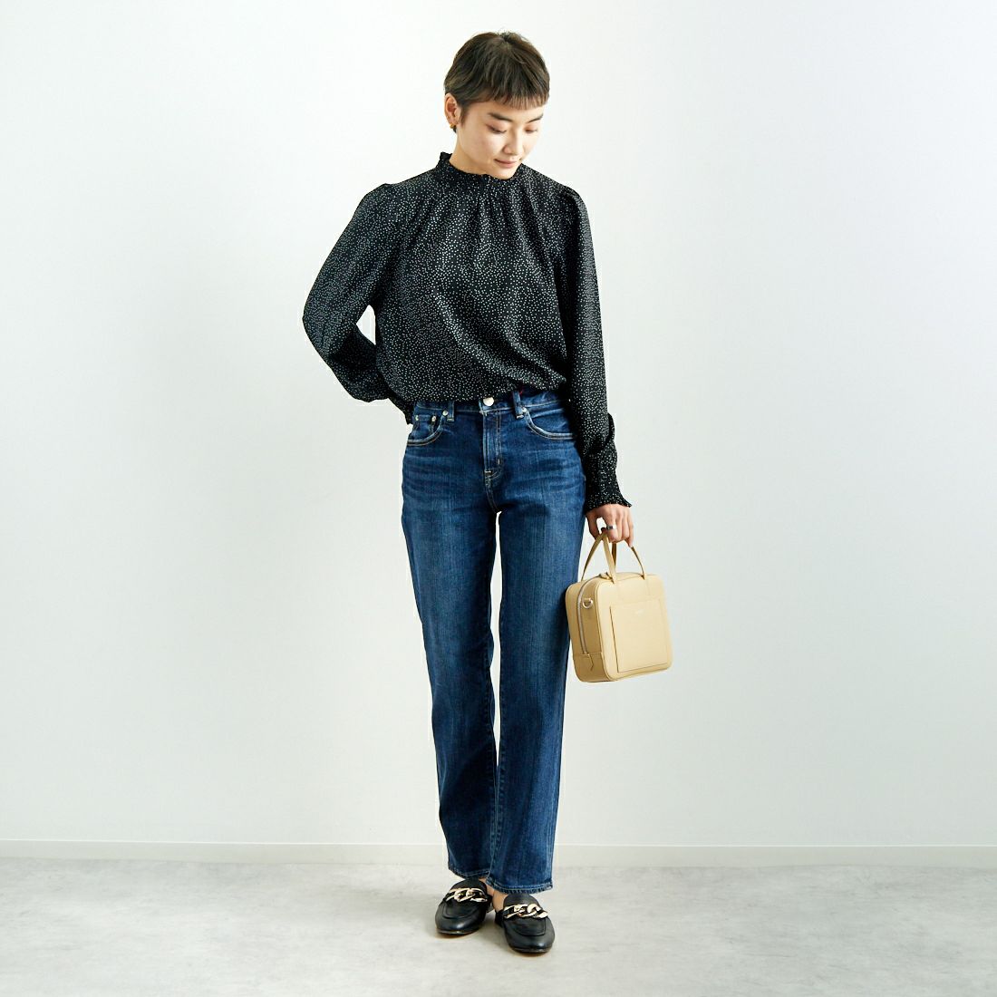 RED CARD TOKYO [レッドカード トーキョー] 35th Anniversary カジュアルテーパードパンツ [26W10001DKU] A-DK USED &&モデル身長：160cm 着用サイズ：24&&