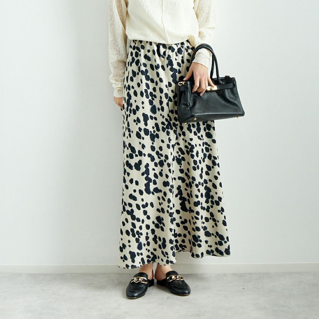 BEIGE&&モデル身長：167cm 着用サイズ：F&&