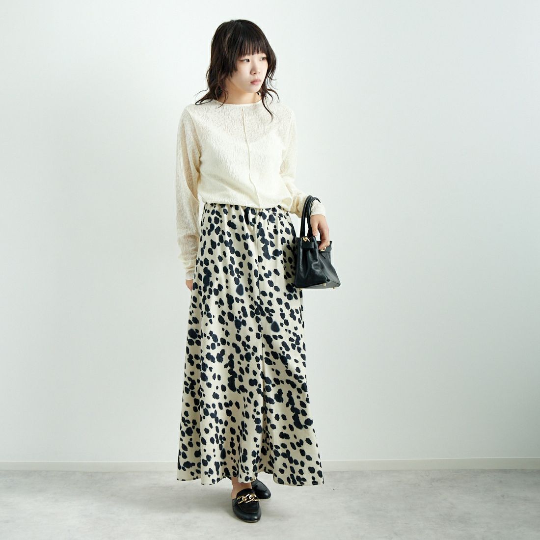 CHIGNON [シニヨン] ダルメシアンプリントマーメイドスカート [2246-497MK] BEIGE &&モデル身長：167cm 着用サイズ：F&&