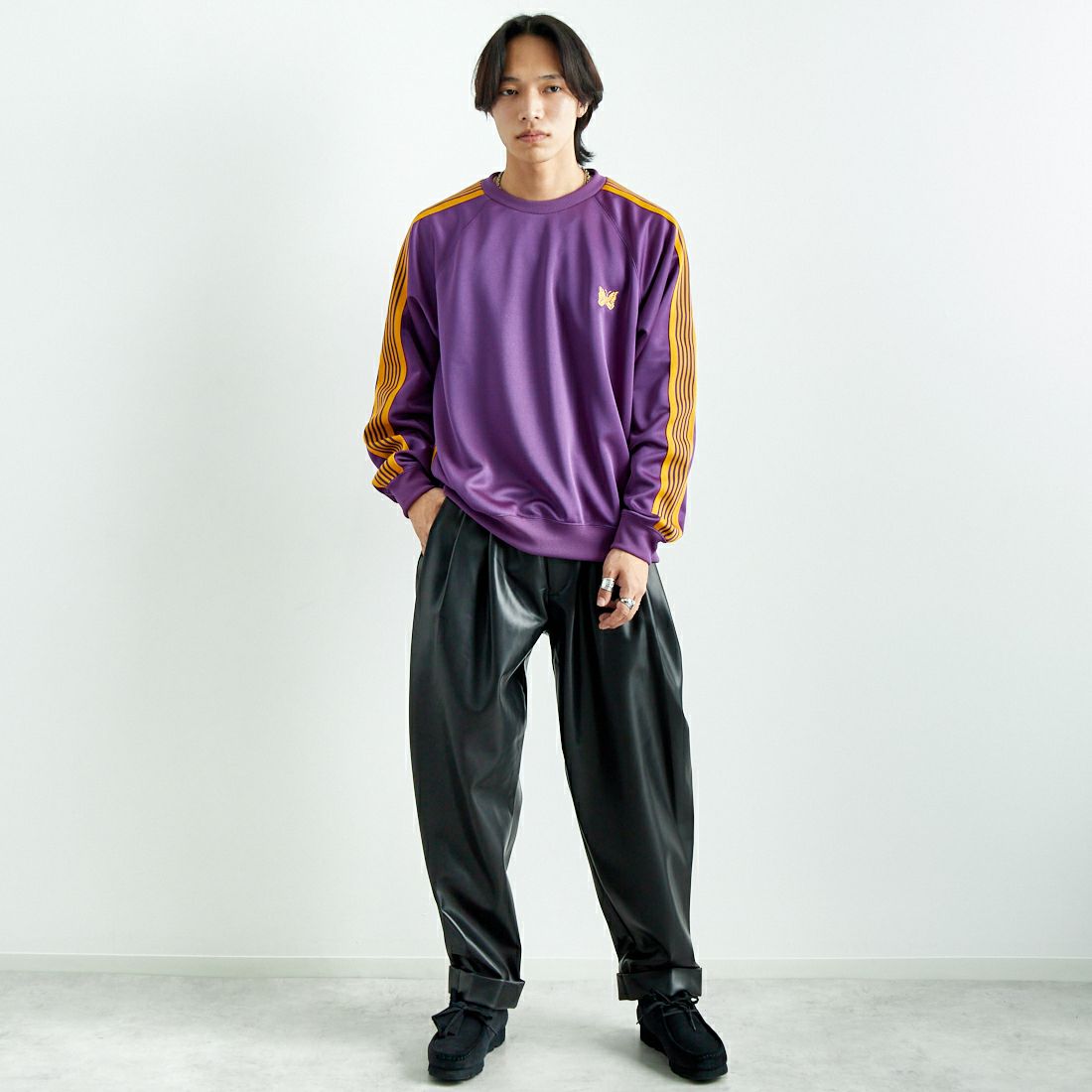 Needles [ニードルズ] トラッククルーネックシャツ [QV306] C PURPLE&&モデル身長：179cm 着用サイズ：L&&