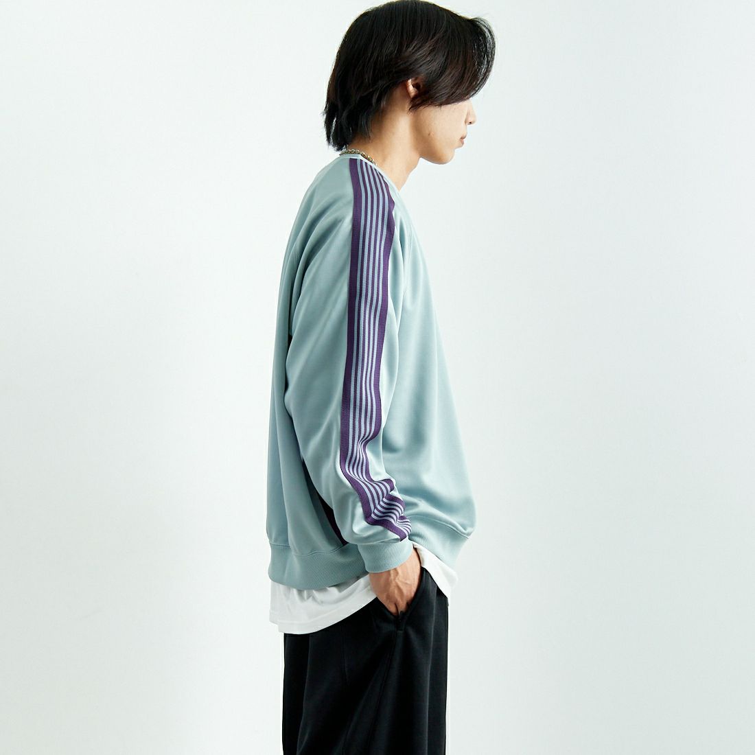 Needles [ニードルズ] トラッククルーネックシャツ [QV306] B SAX&&モデル身長：179cm 着用サイズ：L&&