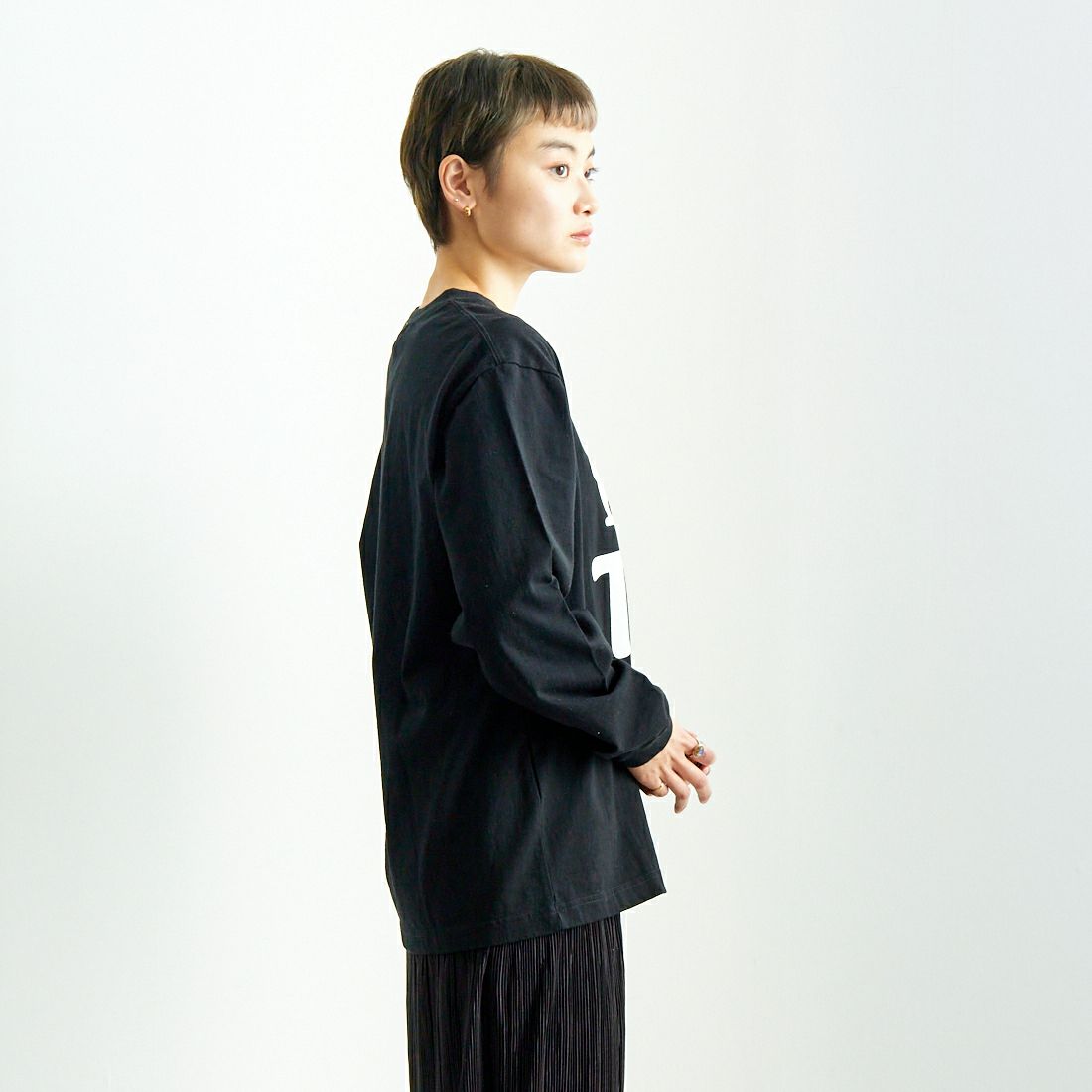 The Endless Summer [エンドレスサマー] I LOVE TES ロングスリーブTシャツ [FH-25374313] 01 BLACK &&モデル身長：160cm 着用サイズ：S&&