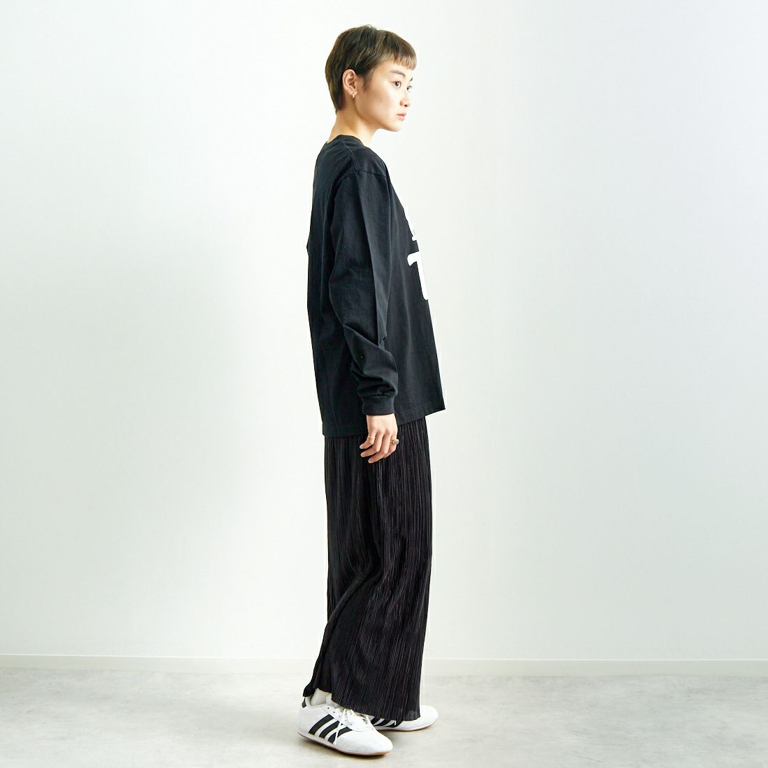 The Endless Summer [エンドレスサマー] I LOVE TES ロングスリーブTシャツ [FH-25374313] 01 BLACK &&モデル身長：160cm 着用サイズ：S&&