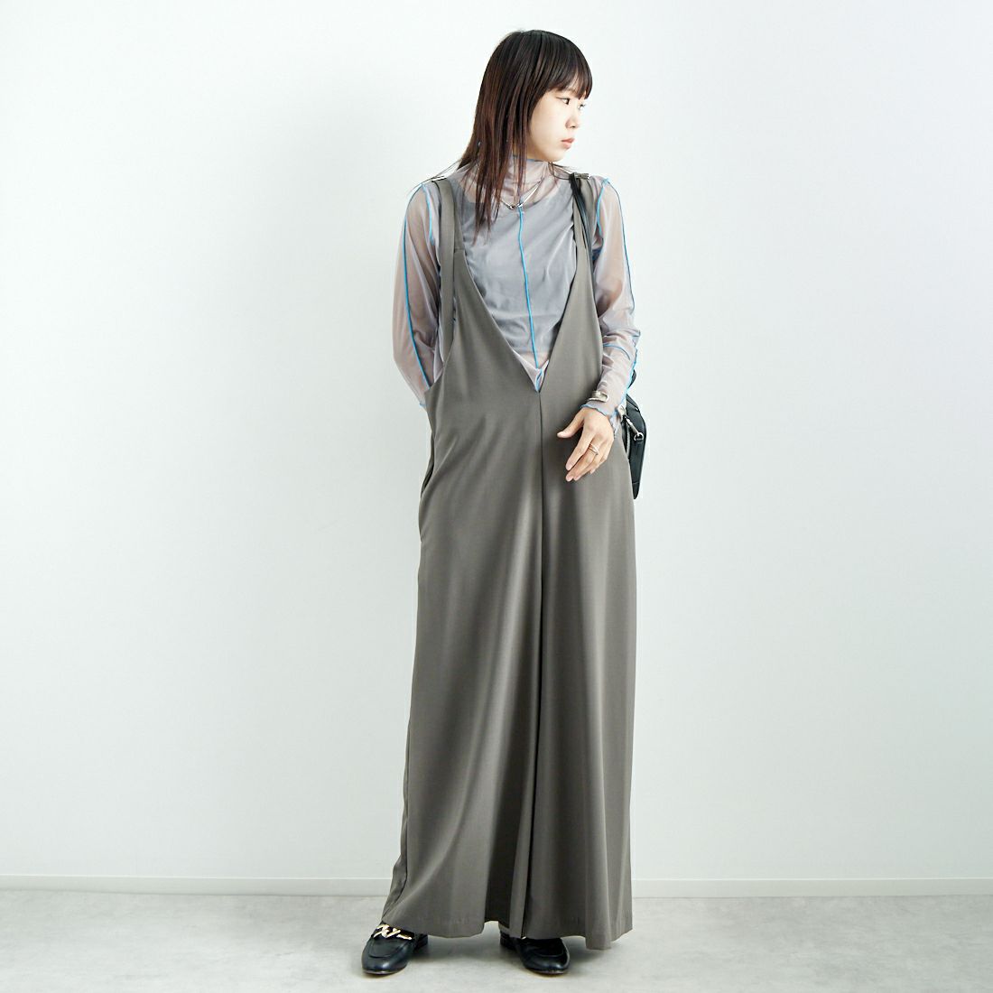 CLOCHE [クロシェ] 2WAY Vネックサロペット [51286526] ﾁｬｺｰﾙ &&モデル身長：167cm 着用サイズ：2&&