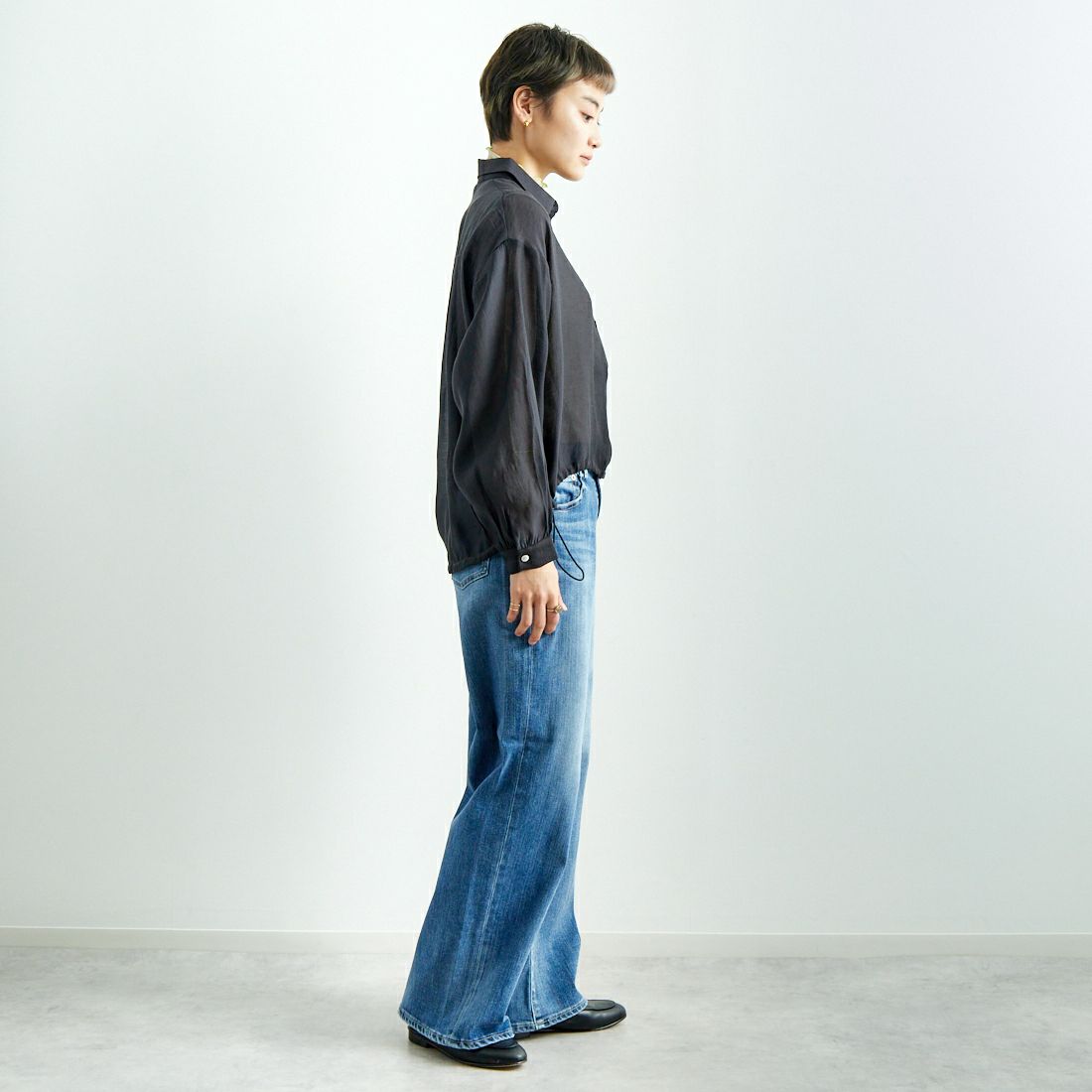 Jf Ready Made [ジェイエフレディメイド] ドロストシアーシャツ [3010303] 801 ﾌﾞﾗｯｸ &&モデル身長：160cm 着用サイズ：F&&