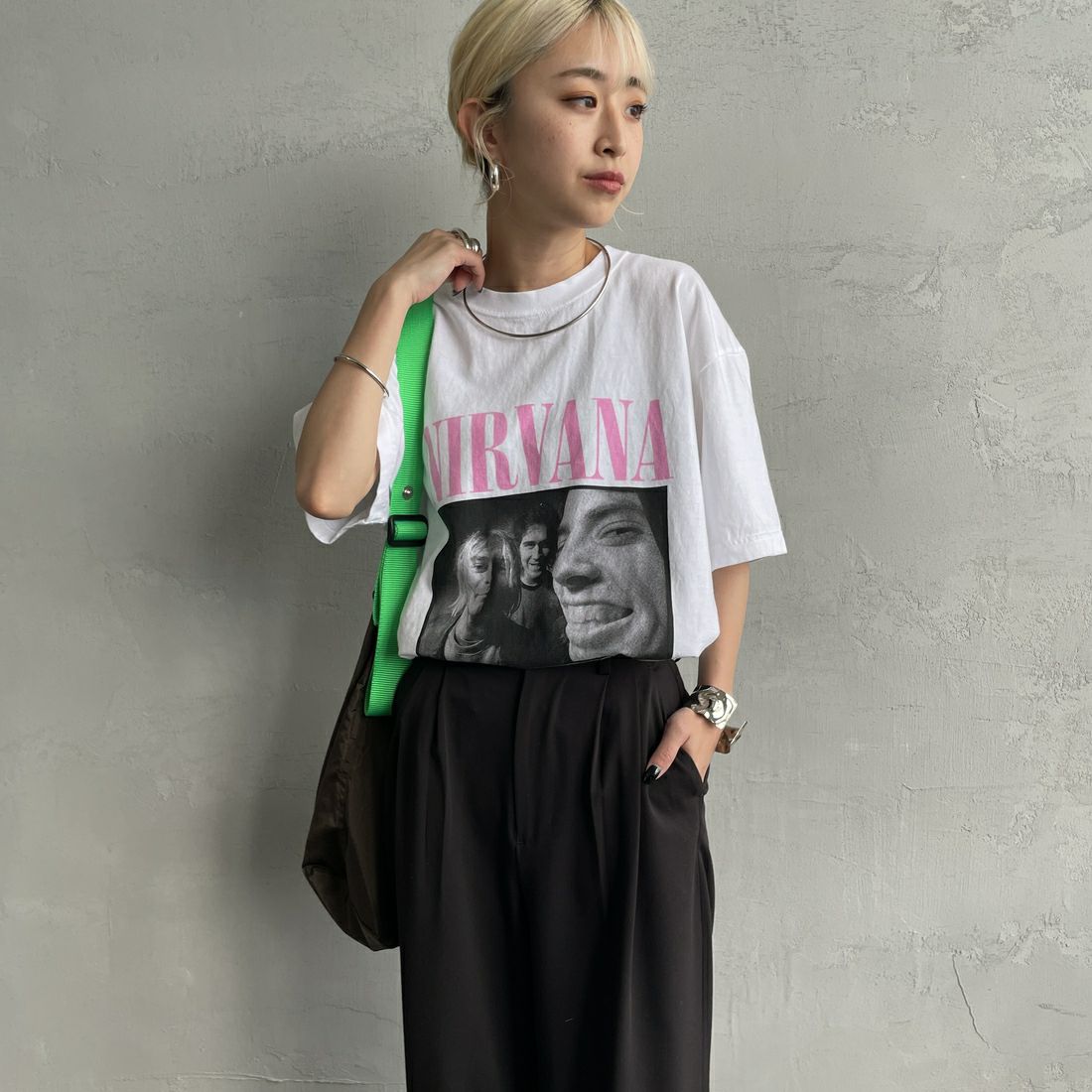 WHITE&&モデル身長：150cm 着用サイズ：M&&