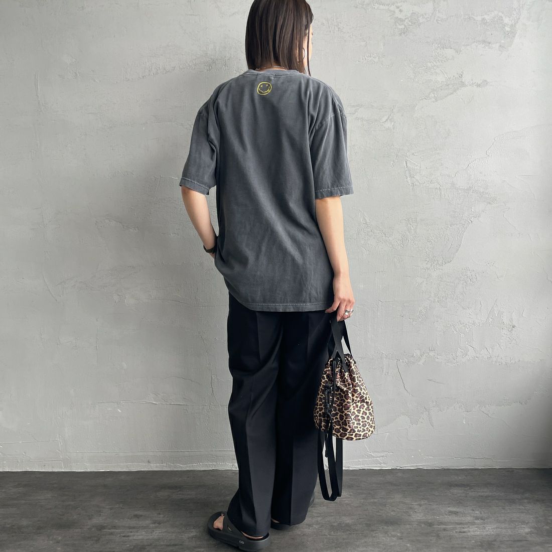 GOOD ROCK SPEED [グッドロックスピード] 別注 NIRVANA ロックプリントTシャツ(IN UTERO) [INTN-030-JF] CHARCOAL &&モデル身長：159cm 着用サイズ：M&&