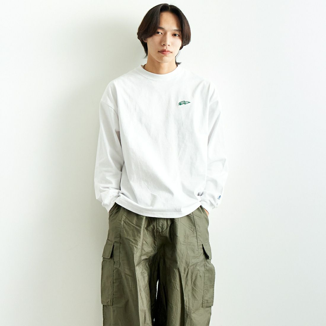 The Endless Summer [エンドレスサマー] TES サガラ刺繍ビッグロングスリーブTシャツ [C-25374303] 07 WHITE &&モデル身長：179cm 着用サイズ：M&&