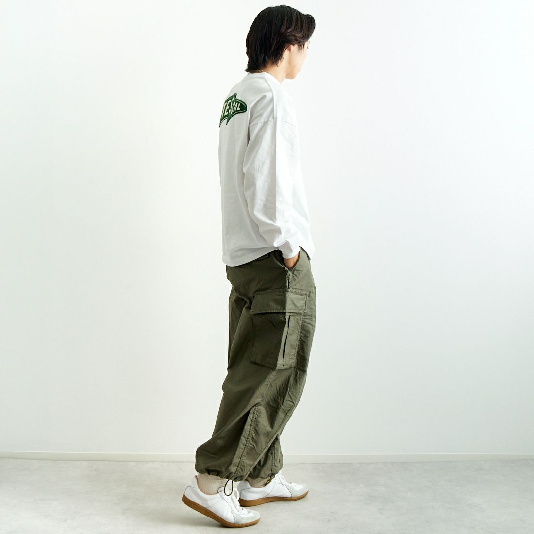The Endless Summer [エンドレスサマー] TES サガラ刺繍ビッグロングスリーブTシャツ [C-25374303] 07 WHITE &&モデル身長：179cm 着用サイズ：M&&