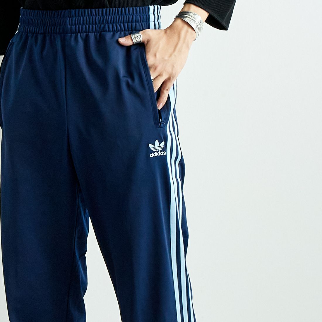 adidas Originals [アディダス オリジナルス] アディカラークラシックス ファイヤーバードトラックパンツ [FWE47] JP2540