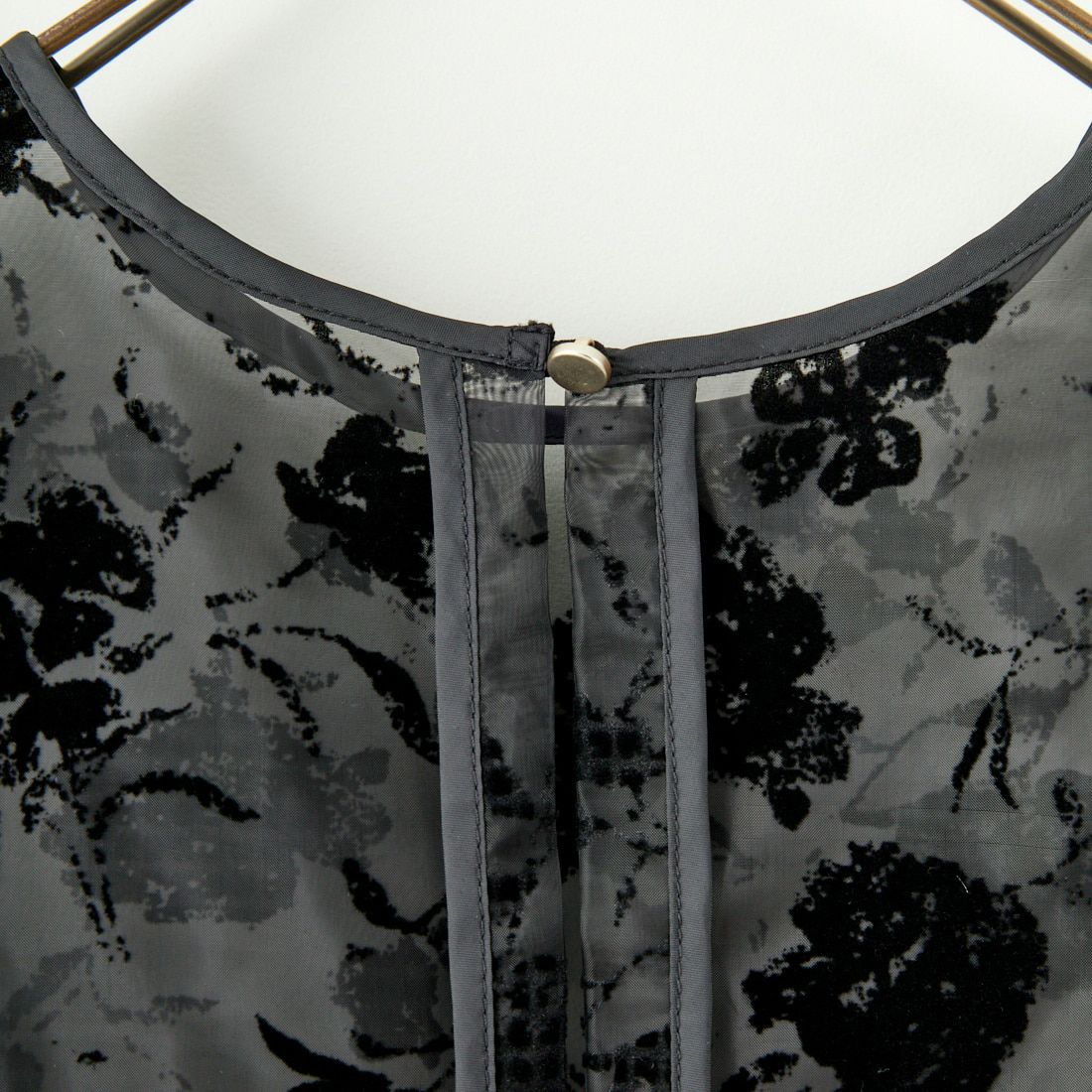 CHIGNON [シニヨン] フロッキーオーガンシアーワンピース [5246-515NH] BLACK