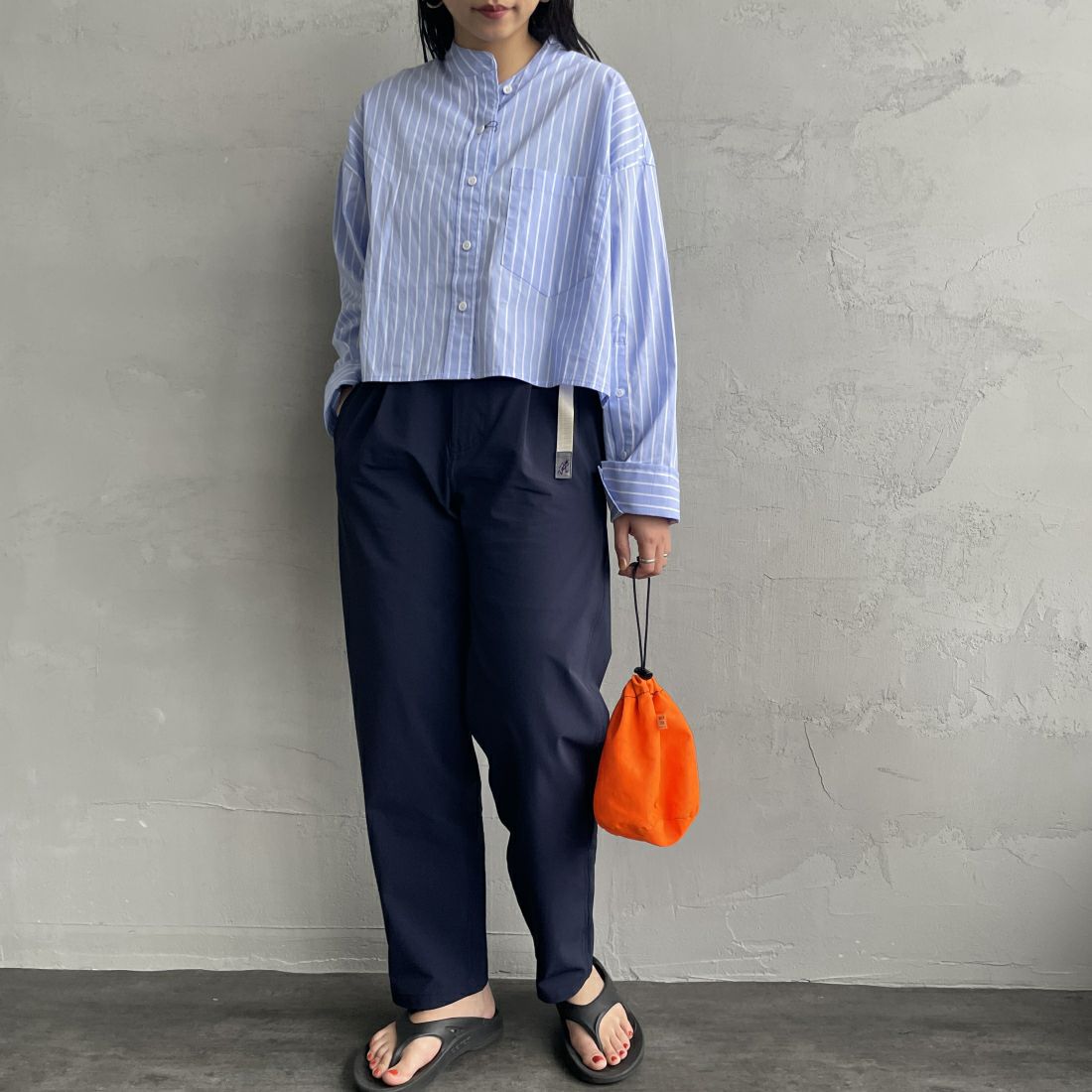 GRAMiCCi [グラミチ] 別注 エブリデイ ナイロンパンツ [GUP5-S2034-JF] NAVY &&モデル身長：156cm 着用サイズ：S&&