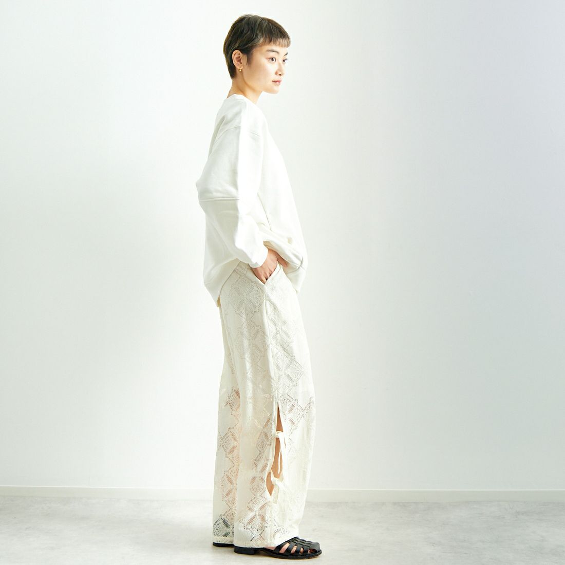 USINE [ユジーヌ] レース柄パンツ [2510302] OFF WHITE &&モデル身長：160cm 着用サイズ：F&&