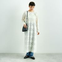 OFF WHITE&&モデル身長：160cm 着用サイズ：F&&