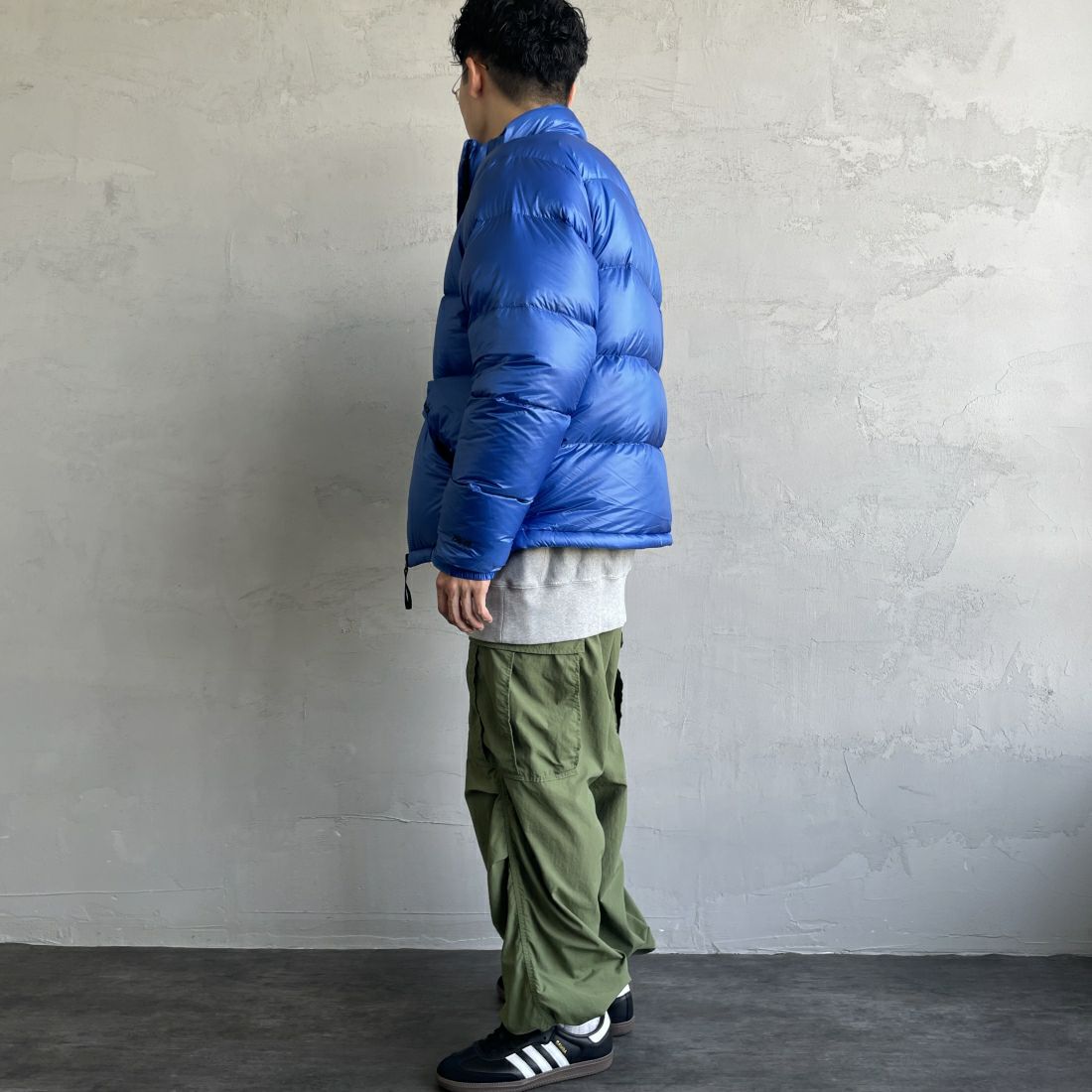 Marmot [マーモット] 別注 ダウンジャケット [TSAUD312IN-JF] BLUE &&モデル身長：168cm 着用サイズ：L&&