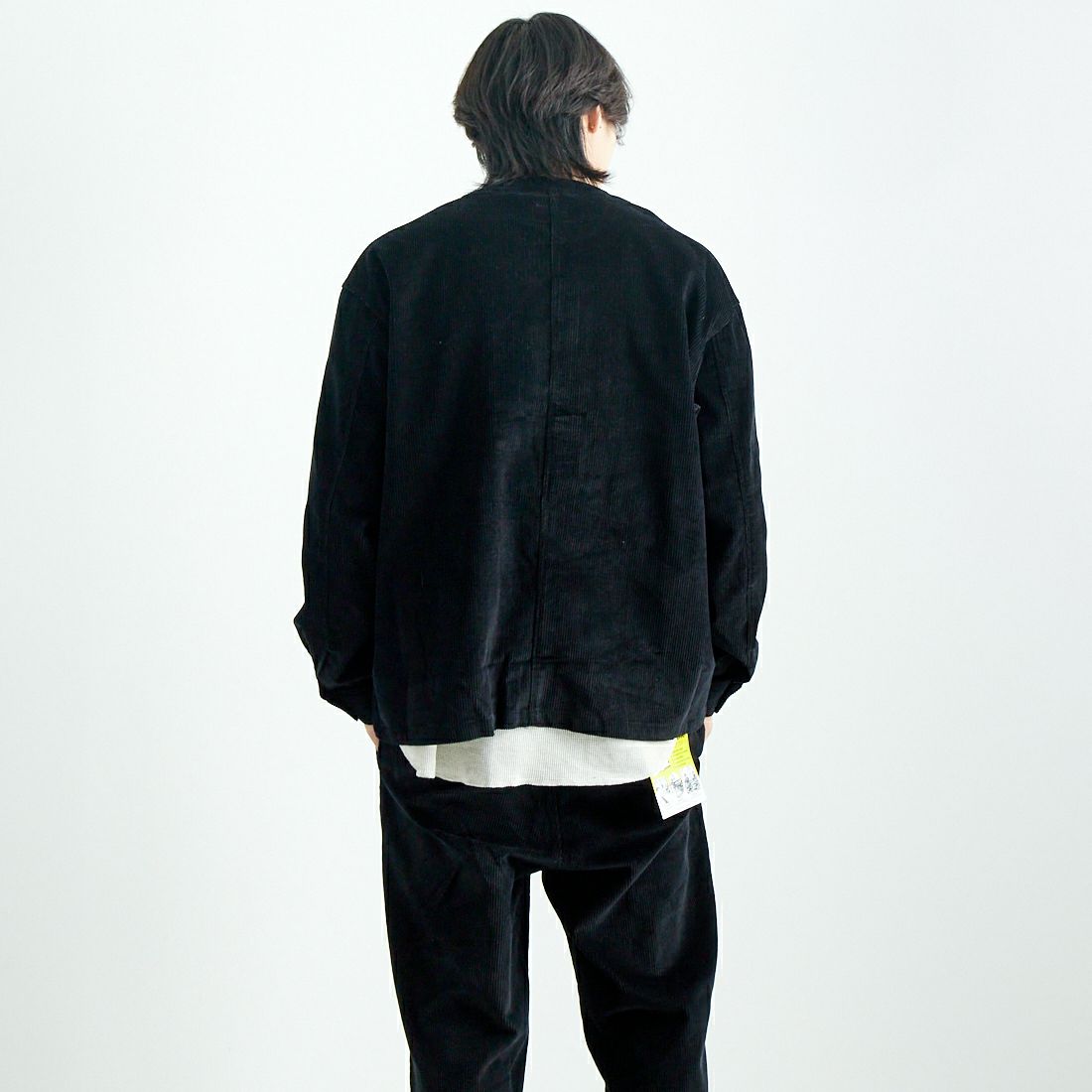 BIG MIKE [ビッグマイク] 別注 コーデュロイエンジニアジャケット [102446020-JF] BLACK &&モデル身長：179cm 着用サイズ：L&&