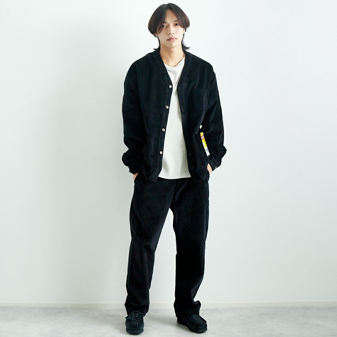 BIG MIKE [ビッグマイク] 別注 コーデュロイエンジニアジャケット [102446020-JF] BLACK &&モデル身長：179cm 着用サイズ：L&&