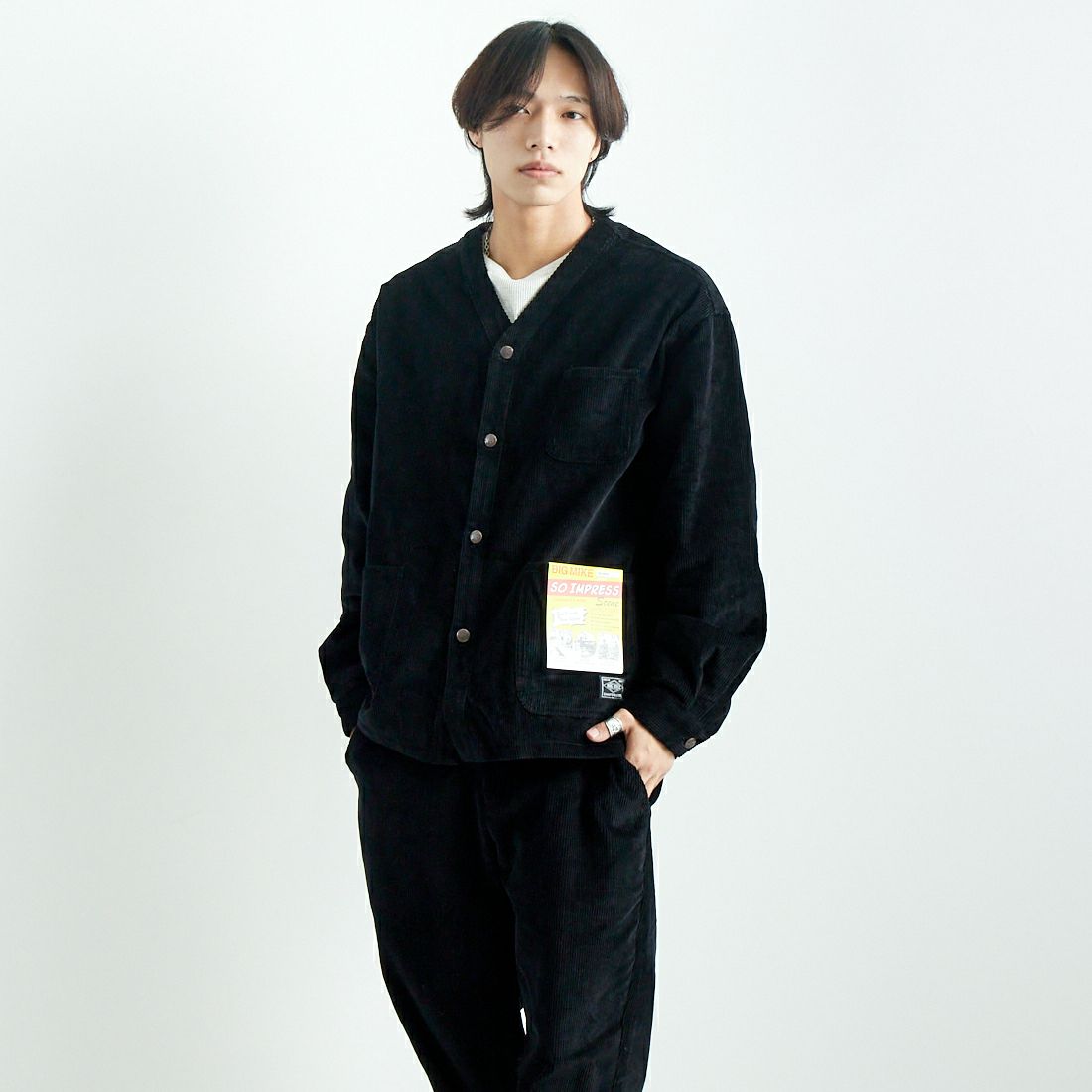 BIG MIKE [ビッグマイク] 別注 コーデュロイエンジニアジャケット [102446020-JF] BLACK &&モデル身長：179cm 着用サイズ：L&&