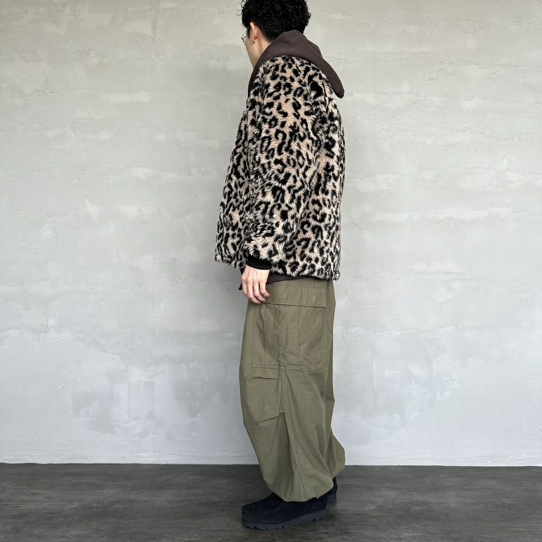 HELLO CALIF [ハローカリフ] ボアボンバーコーチジャケット [HC-244-074] LEOPARD &&モデル身長：168cm 着用サイズ：M&&