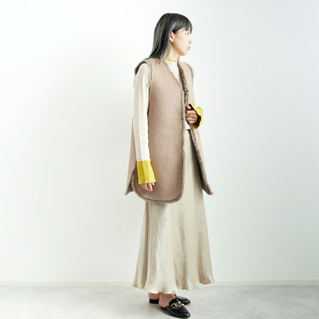 Jeans Factory Clothes [ジーンズファクトリークローズ] エコファーリバーシブルベスト [330018] 116 ｸﾞﾚｰｼﾞ &&モデル身長：167cm 着用サイズ：F&&