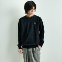 BLACK&&モデル身長：182cm 着用サイズ：L&&