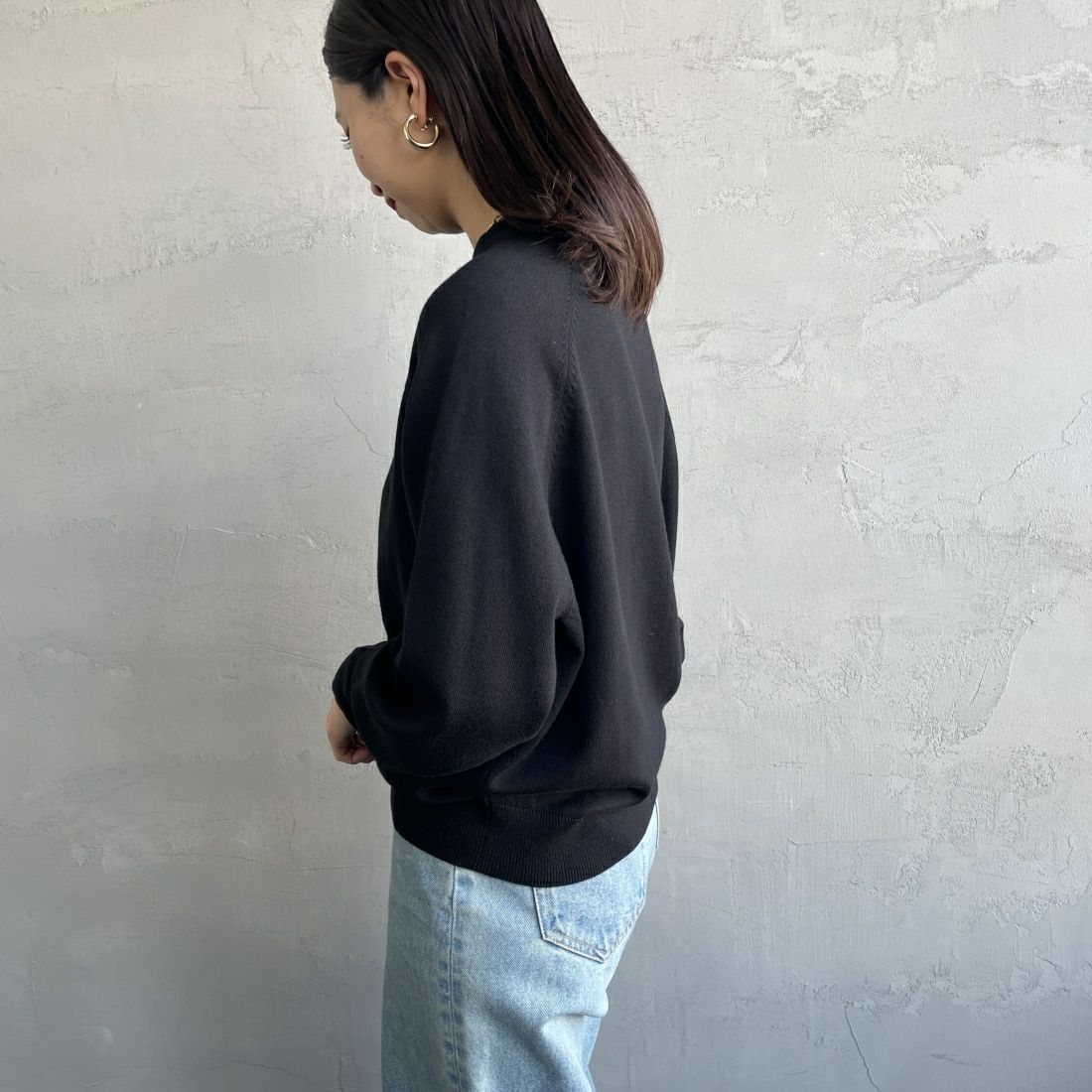 FRED PERRY [フレッドペリー] クルーネックジャンパー [K2117] 184 BLACK &&モデル身長：163cm 着用サイズ：10&&