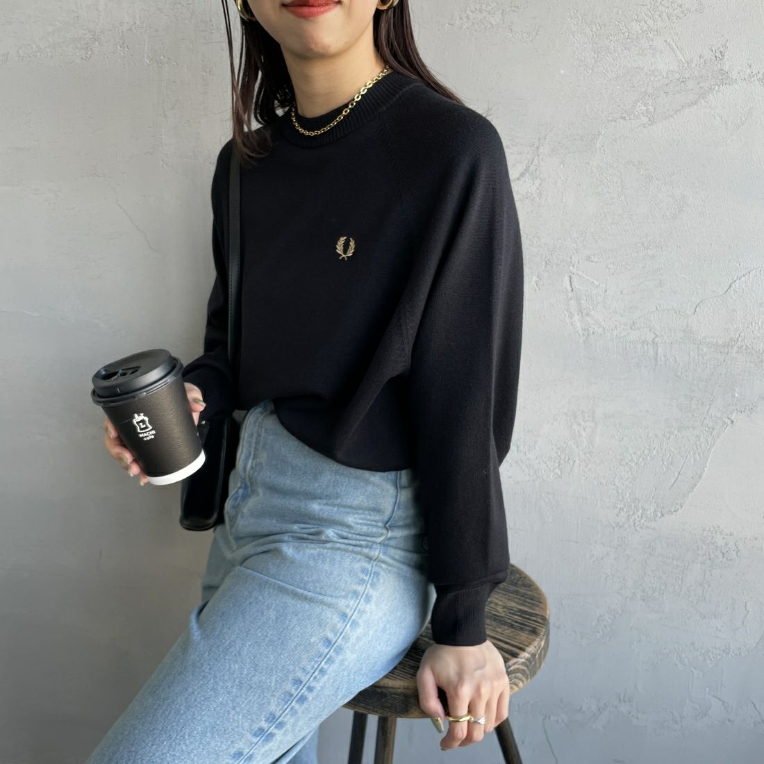 FRED PERRY [フレッドペリー] クルーネックジャンパー [K2117] 184 BLACK &&モデル身長：163cm 着用サイズ：10&&