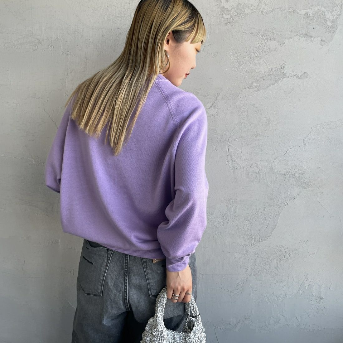 FRED PERRY [フレッドペリー] クルーネックジャンパー [K2117] X19 ULTRA &&モデル身長：156cm 着用サイズ：10&&