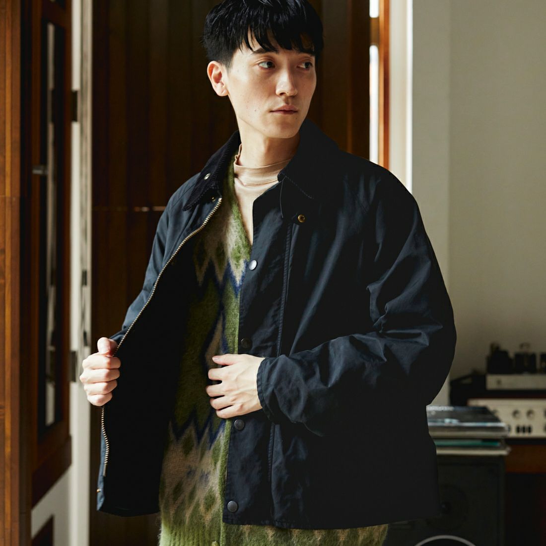 BLACK&&モデル身長：180cm 着用サイズ：40&&