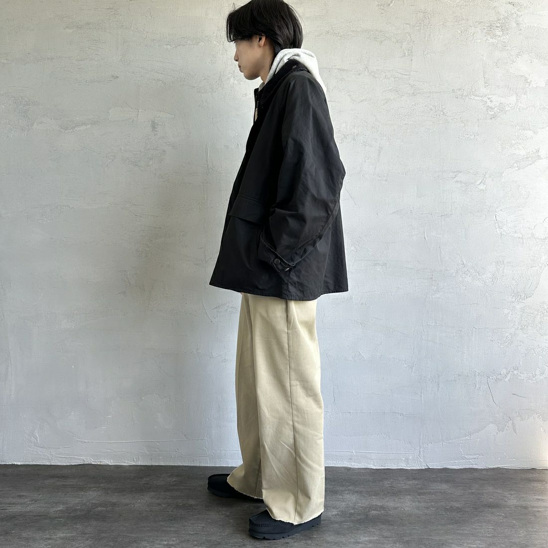 Barbour [バブアー] 別注 BORROWDALE ボロウデイルジャケット [MCAS148-JF] BLACK &&モデル身長：179cm 着用サイズ：46&&