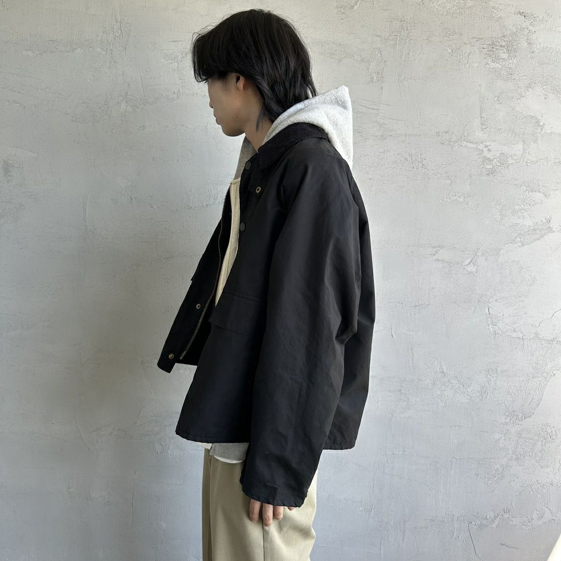 Barbour [バブアー] 別注 BORROWDALE ボロウデイルジャケット [MCAS148-JF] BLACK &&モデル身長：179cm 着用サイズ：38&&