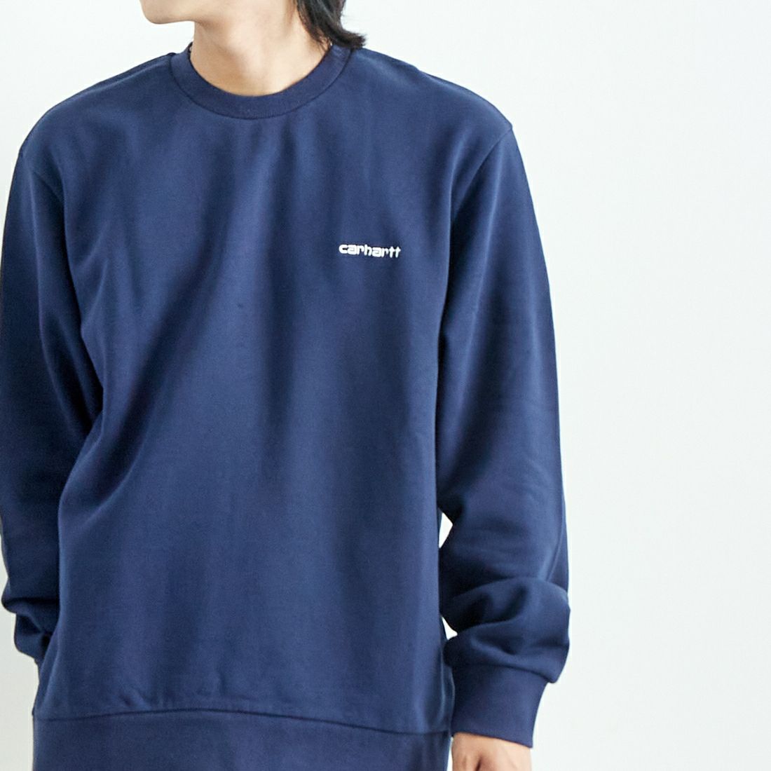 carhartt WIP [カーハートダブリューアイピー] スクリプト ワンポイント刺繍ロゴスウェット [I033657] A F BLU/WH
