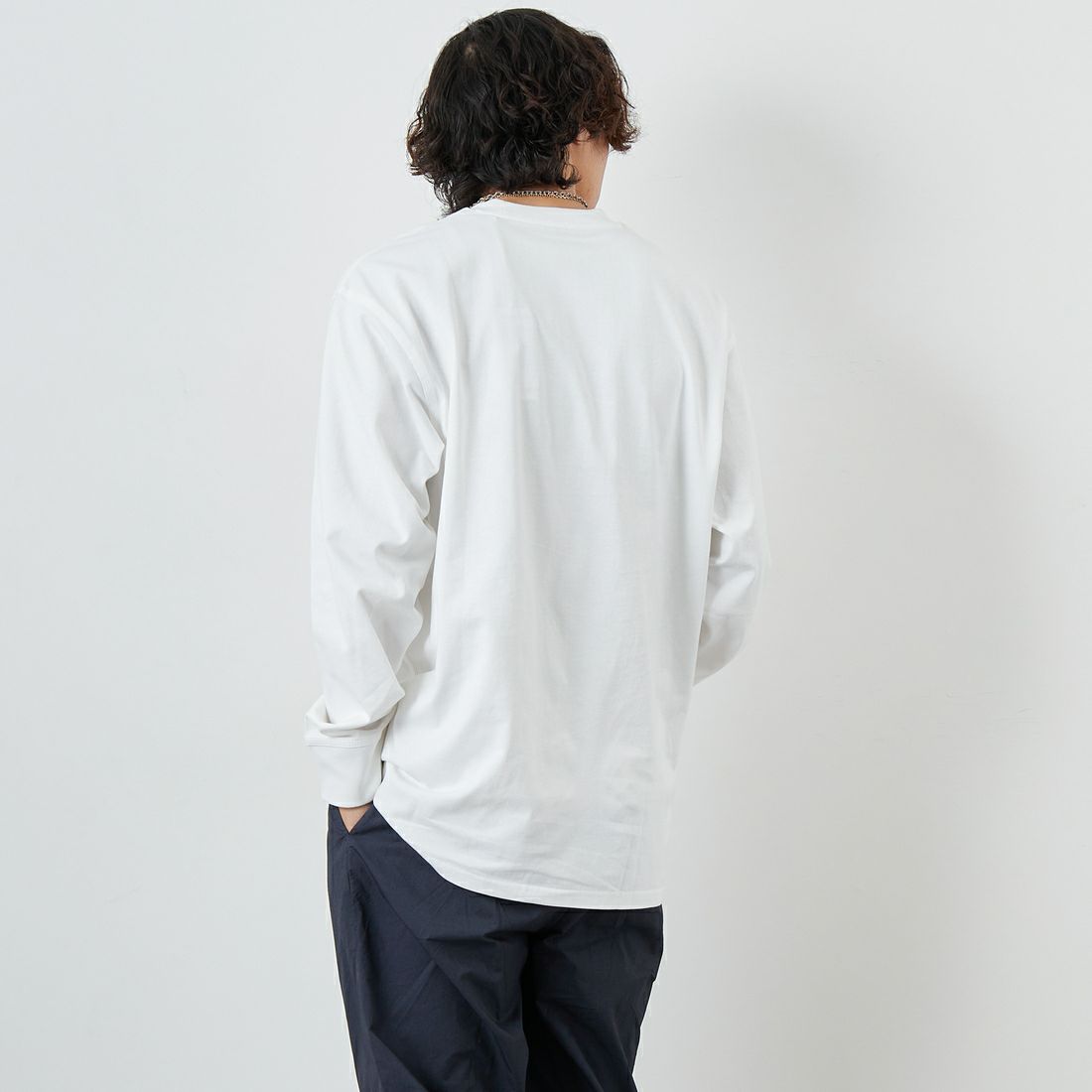 carhartt WIP [カーハートダブリューアイピー] ロングスリーブアメリカンスクリプトTシャツ [I029955] ASH HEATHE &&モデル身長：179cm 着用サイズ：L&&