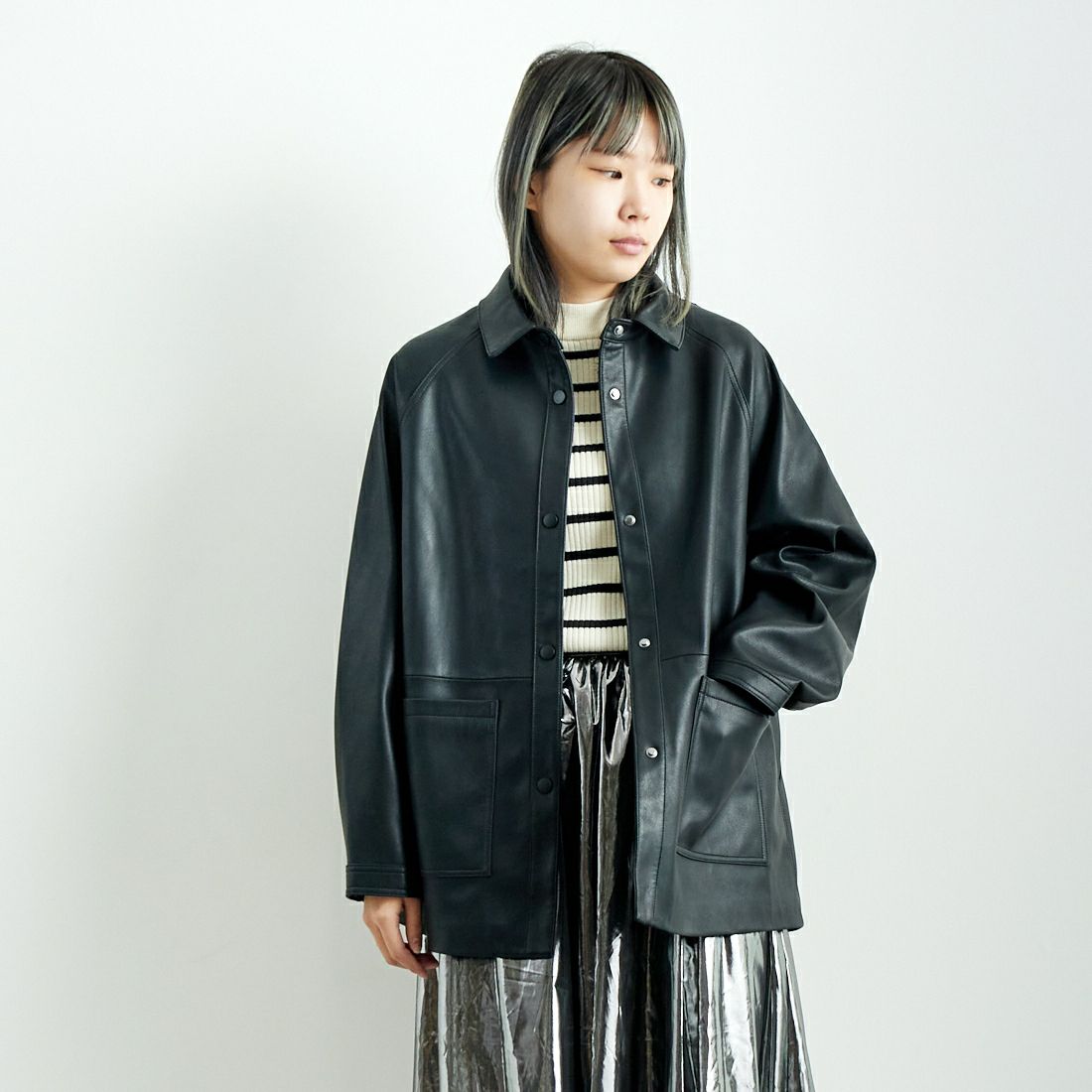 BLACK&&モデル身長：167cm 着用サイズ：F&&