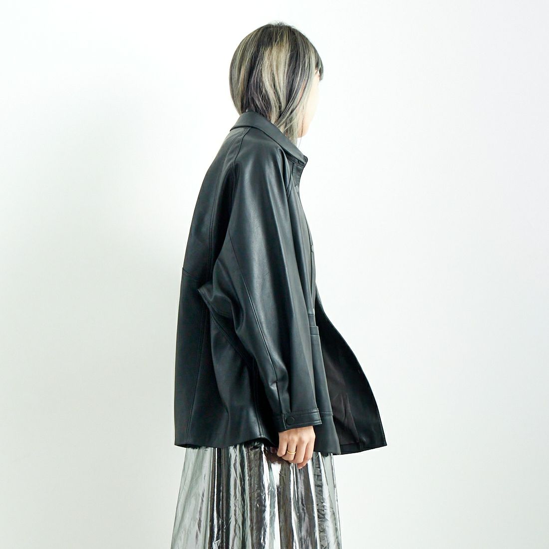 Jeans Factory Clothes [ジーンズファクトリークローズ] ビーガンレザージャケット [24847-HN] BLACK &&モデル身長：167cm 着用サイズ：F&&
