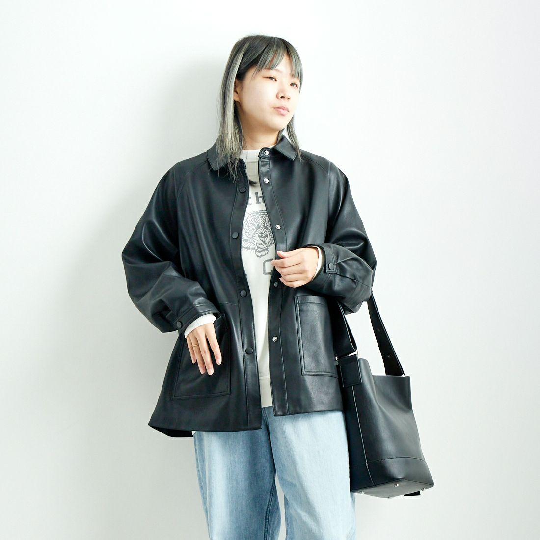 Jeans Factory Clothes [ジーンズファクトリークローズ] ビーガンレザージャケット [24847-HN] BLACK &&モデル身長：167cm 着用サイズ：F&&