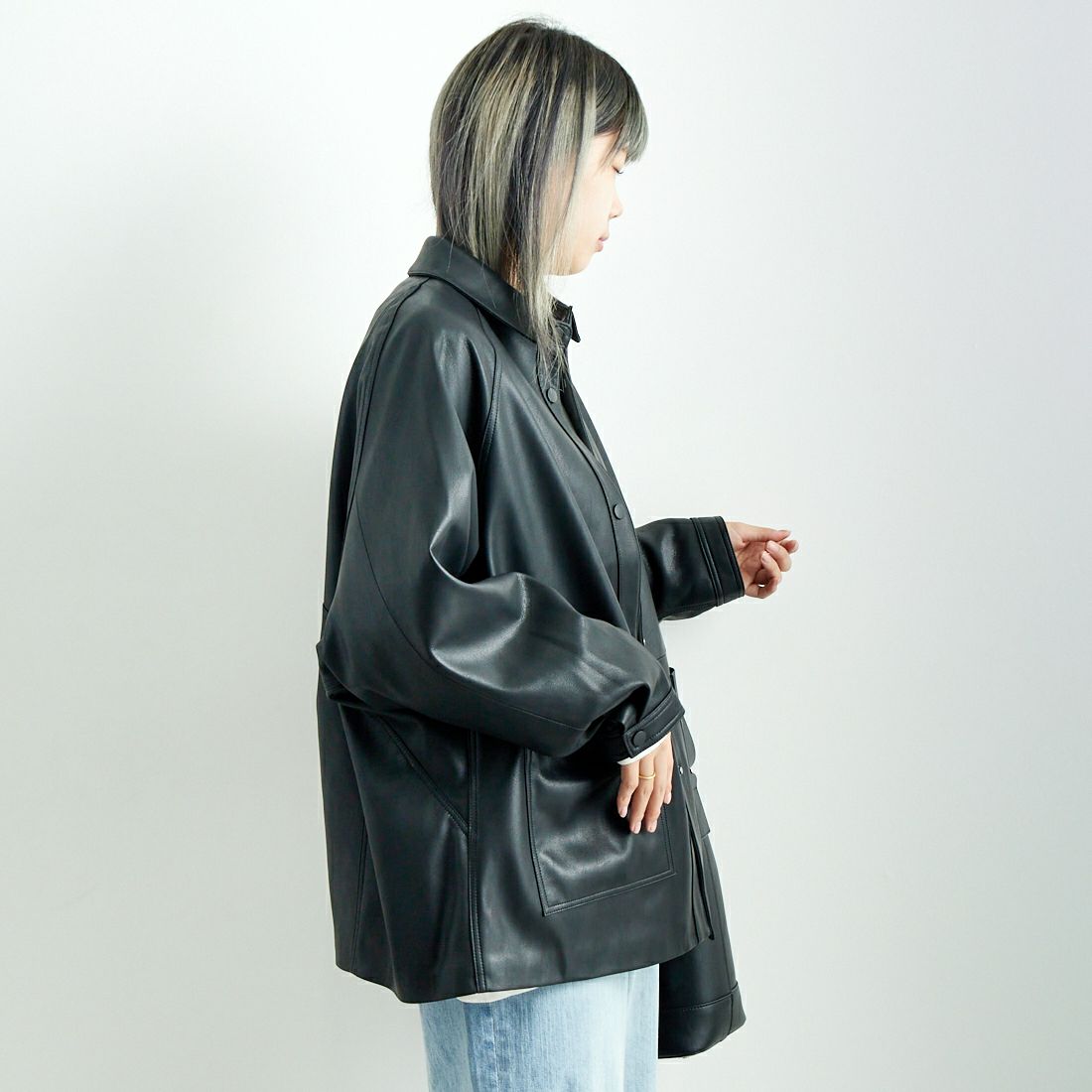 Jeans Factory Clothes [ジーンズファクトリークローズ] ビーガンレザージャケット [24847-HN] BLACK &&モデル身長：167cm 着用サイズ：F&&