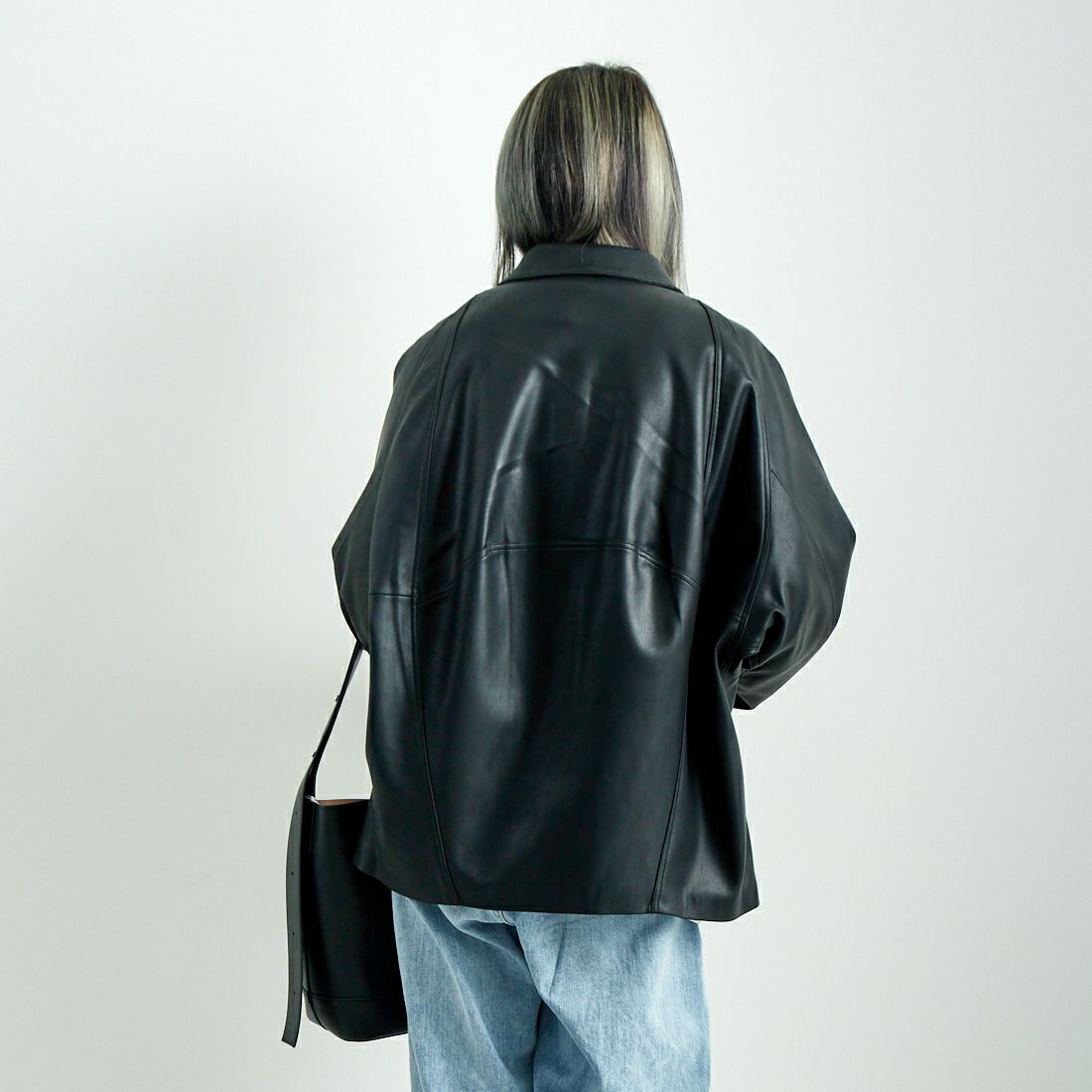 Jeans Factory Clothes [ジーンズファクトリークローズ] ビーガンレザージャケット [24847-HN] BLACK &&モデル身長：167cm 着用サイズ：F&&