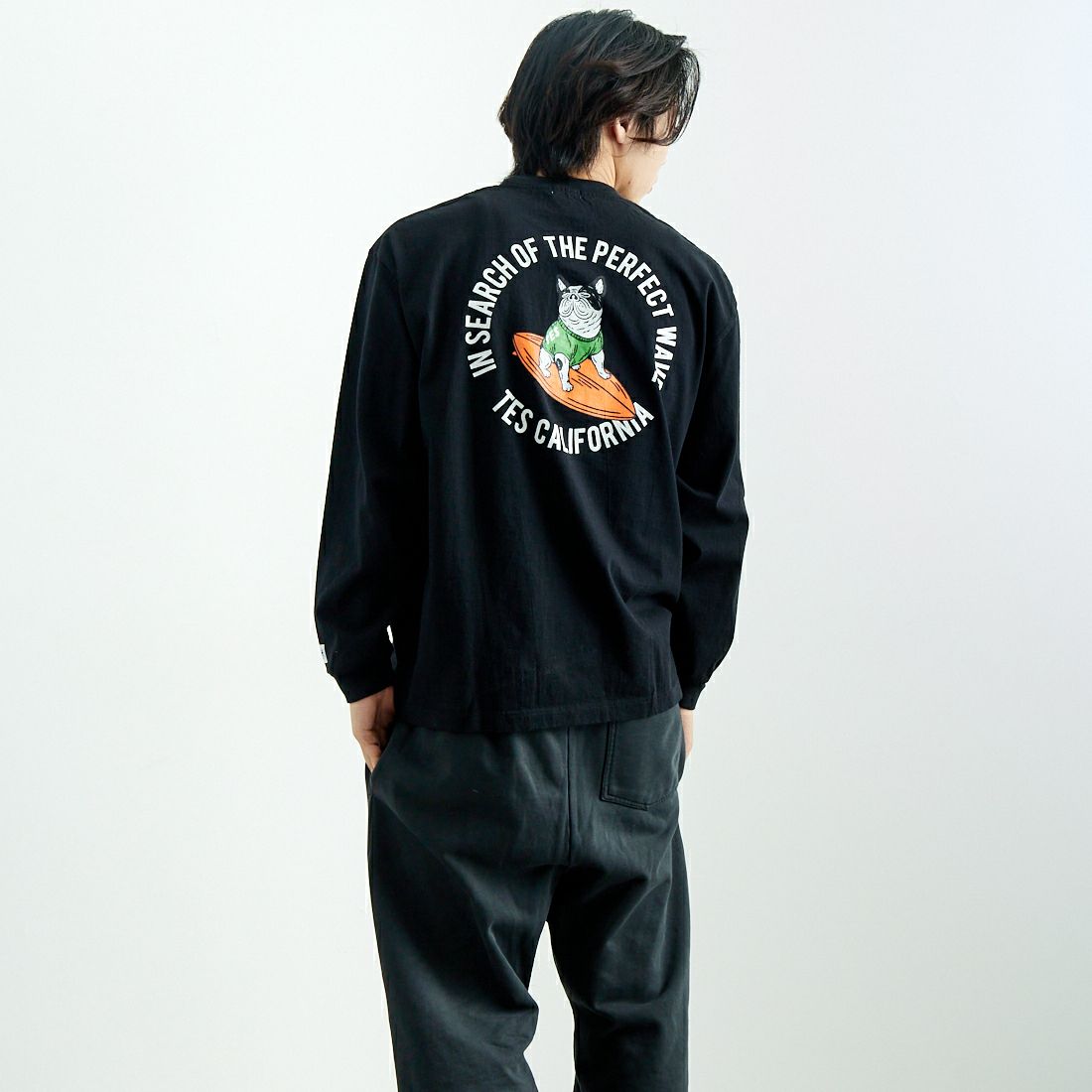 01 BLACK&&モデル身長：179cm 着用サイズ：L&&