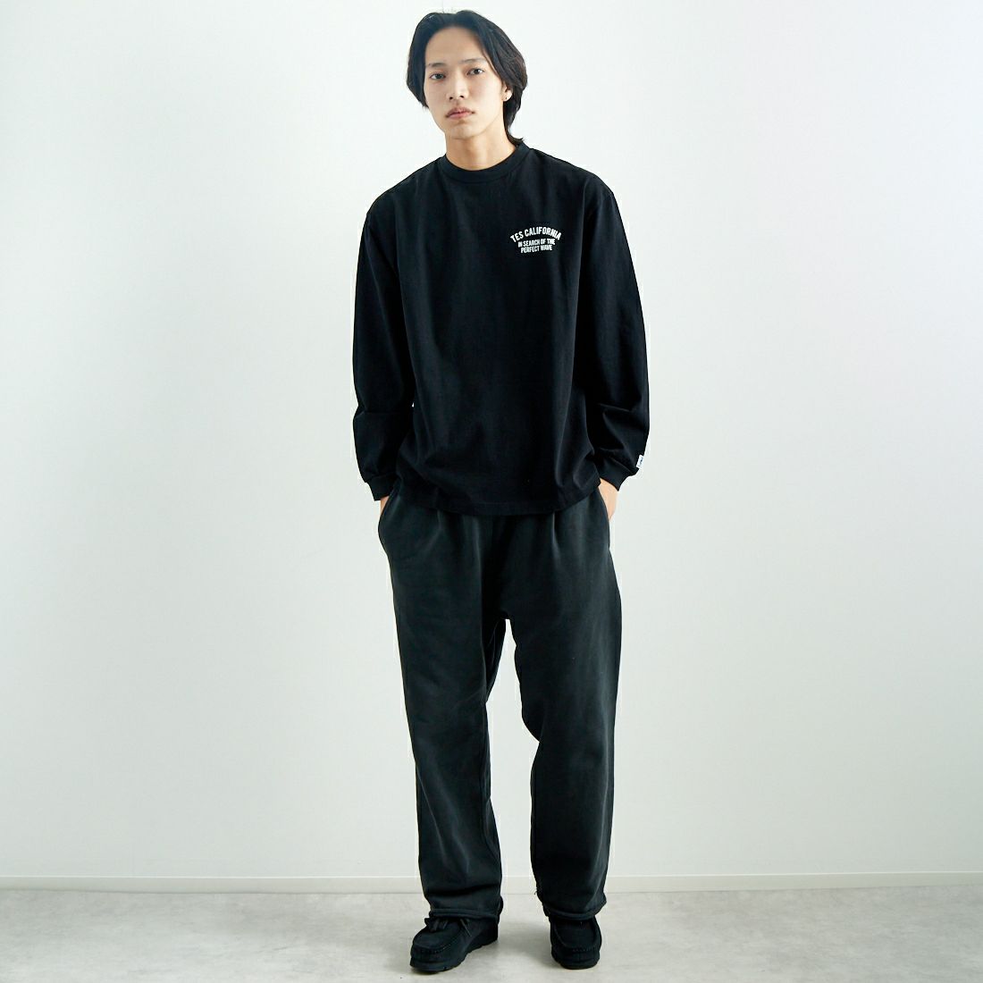 The Endless Summer [エンドレスサマー] TES サークルロゴロングスリーブTシャツ [FH-25374316] 01 BLACK &&モデル身長：179cm 着用サイズ：L&&