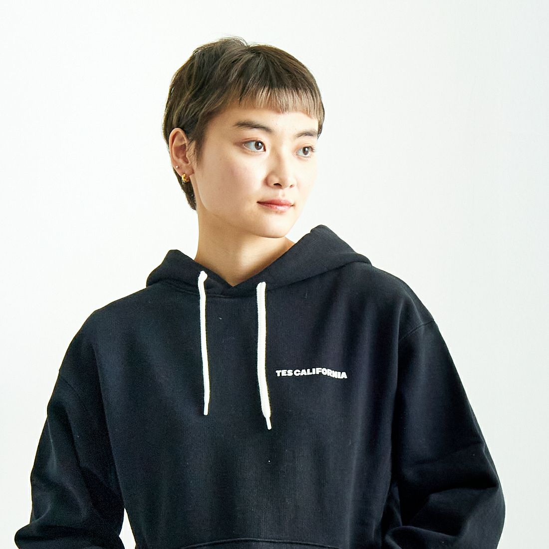 The Endless Summer [エンドレスサマー] TES CAL フロッキーロゴスウェットパーカー [FH-25374304] 01 BLACK