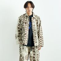 B NATIVE S&&モデル身長：179cm 着用サイズ：L&&